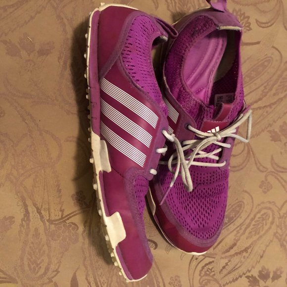 Adidas Lightweight Ladies Golf Shoe. - Picture 2 of 4